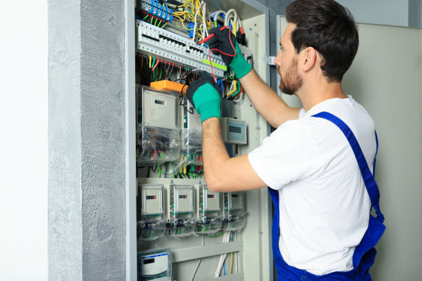 Best Electrician Near Me  in Edgewood, PA